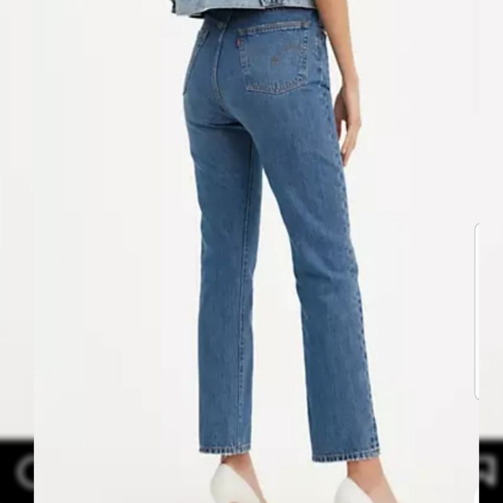 PREMIUM LEVI'S RIBCAGE STRAIGHT